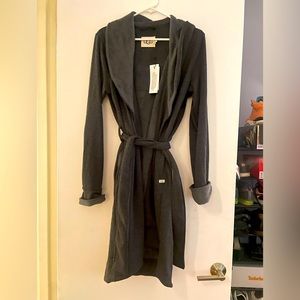 NWT UGG short fleece lined robe. So soft!